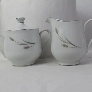 Sango Tea&Creamer Set